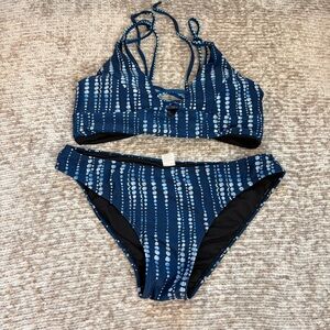 6for$20❤️bundle item! Navy Blue Patterned Bikini Set